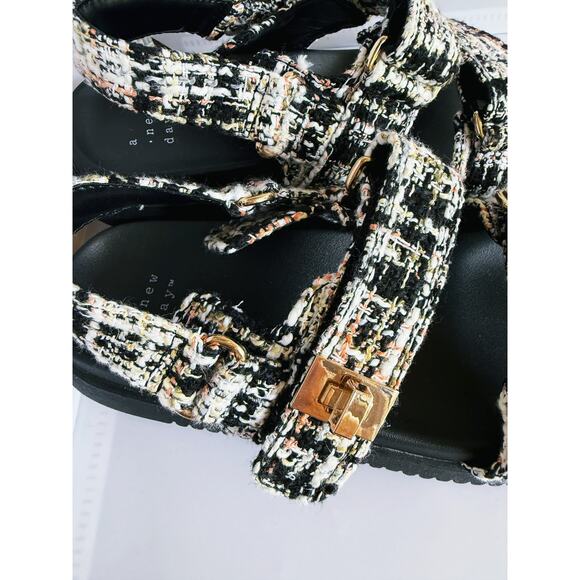 A New Day Jonie Jet Black Tweed Sandals Sling Back 6.5 Knit Gold Buckle Fall - Picture 10 of 10